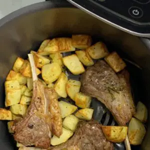 Air fryer Lamb chops and potatoes