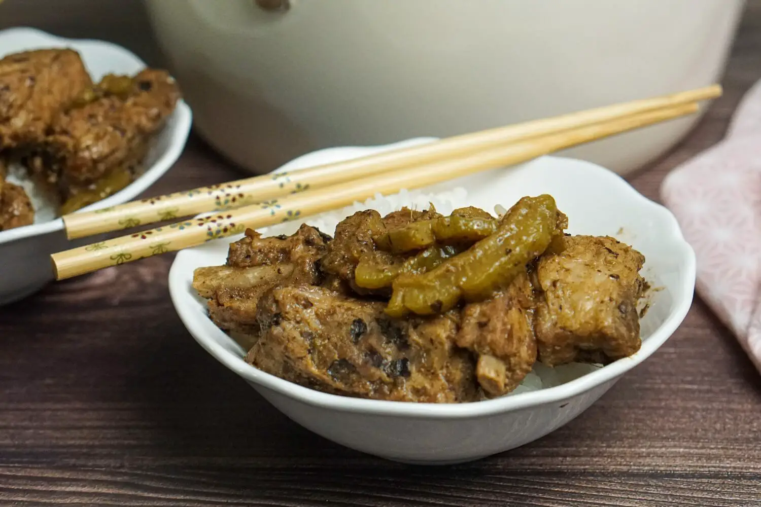 Chinese Braised Pork Ribs with Bitter Gourd 苦瓜焖排骨