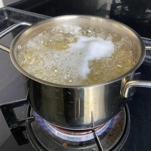 boil the pasta