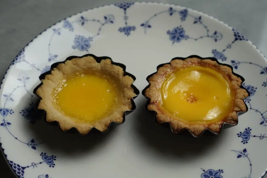 baking egg tart at different temperature